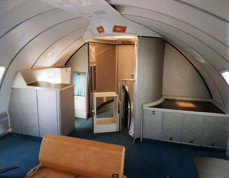 Illustration for article titled Traveling in a Boeing 747 in the 1970s was pretty damn awesome